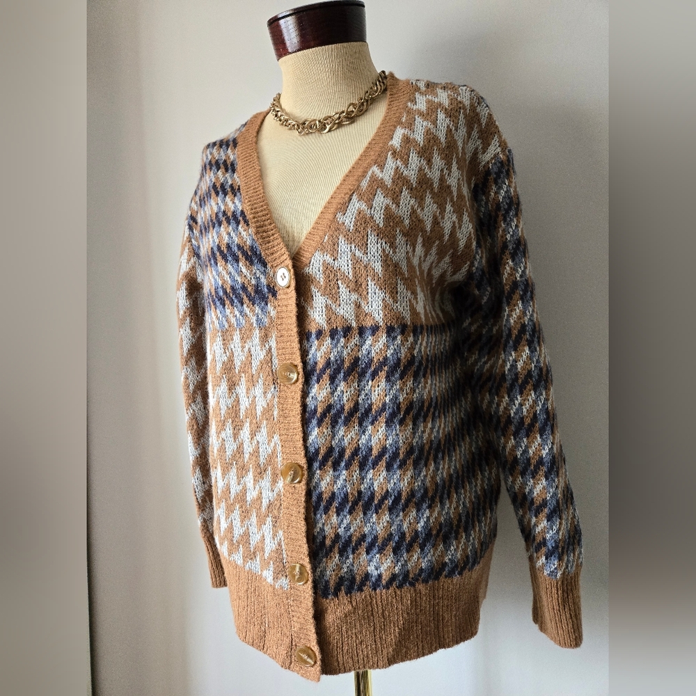 Heartloom Wool Blend Soft Cardigan - Tan and Blue. Size Small - Picture 2 of 9